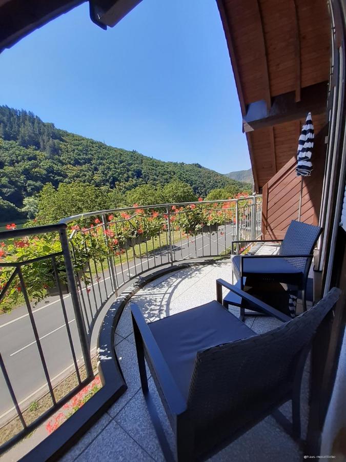 Haus Moselliebe B&B Ediger-Eller Luaran gambar